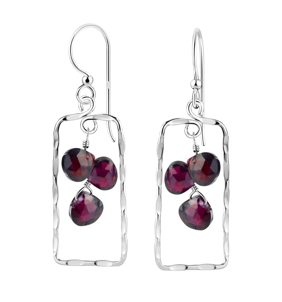 [10011079] Silver Rectangle Earrings with Precious Stone