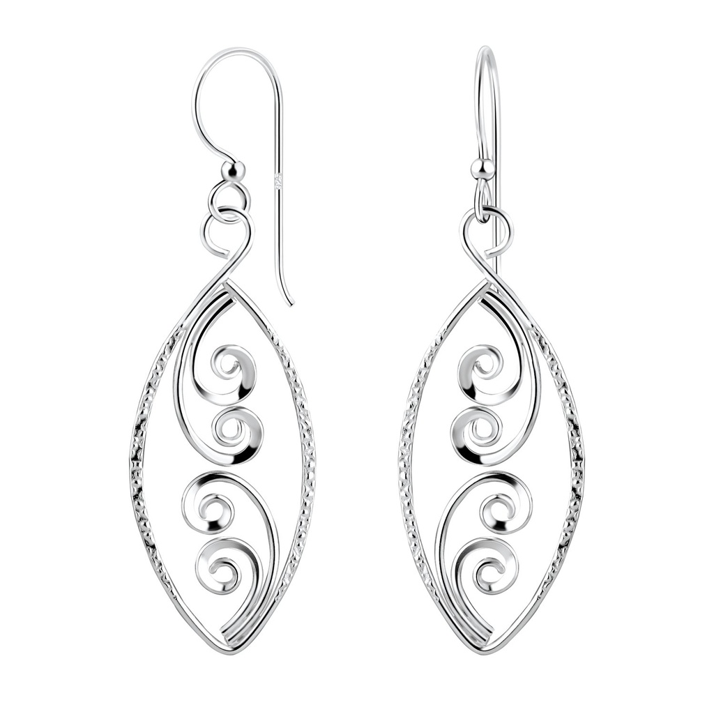 Boucles d'oreilles torsadées en argent