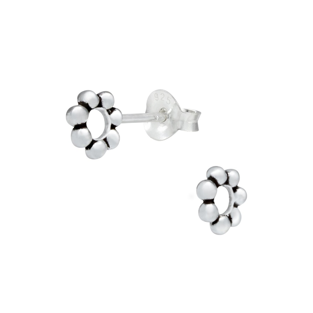 [10000131] Silver Flower Stud Earrings