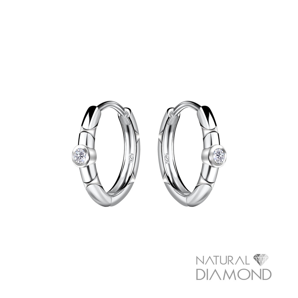 [10034432] 11mm Silver Round Huggie Earrings With Diamond