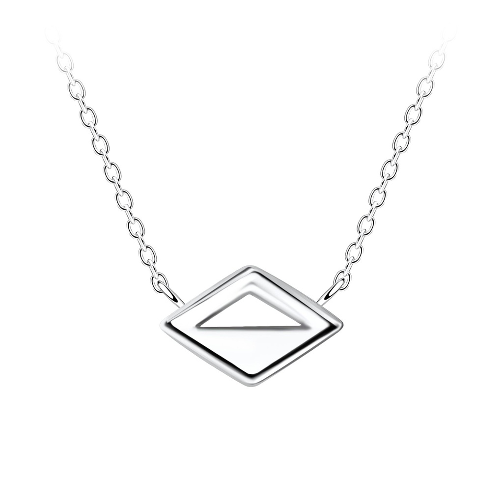 Collier en forme de diamant en argent