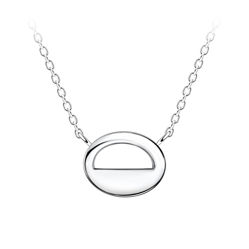 Collier ovale en argent